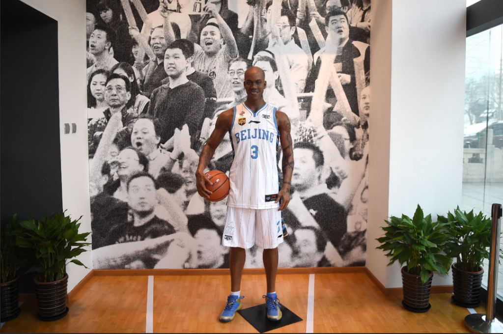 La statua in onore di Stephon Marbury a Pechino. Fonte: VCG / Visual China Group via Getty Images